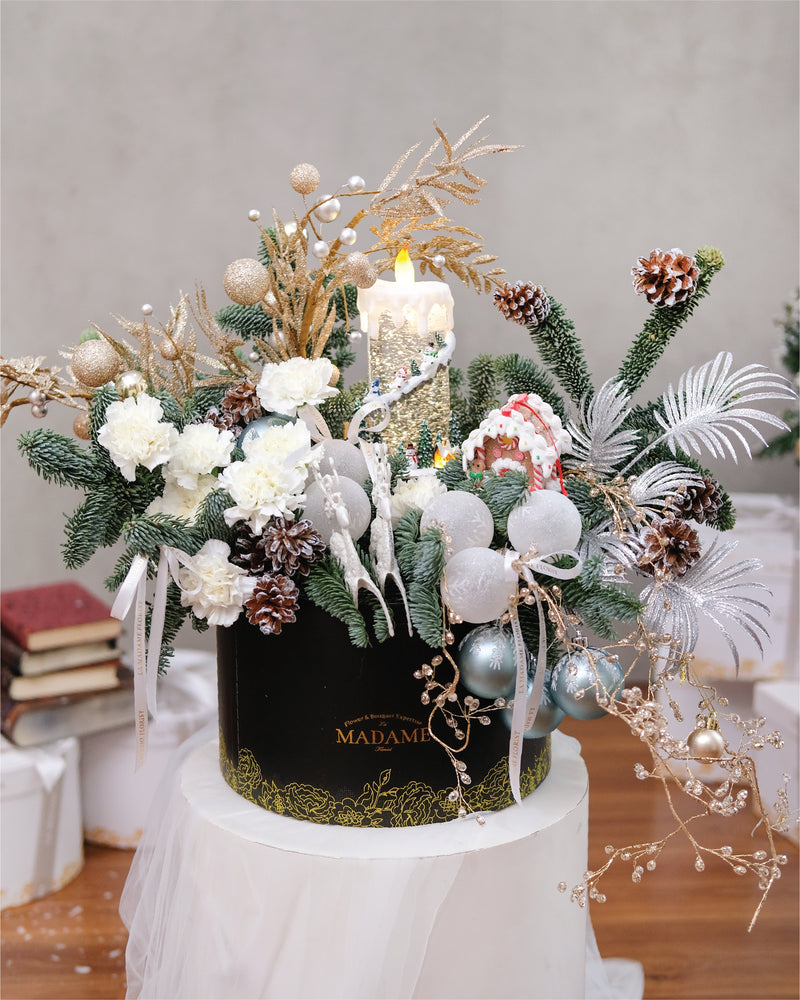 Mistletoe Magic Christmas Blossom Box