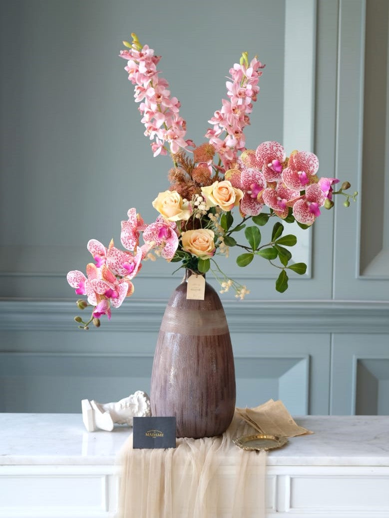 Amber Sway Artificial Vase