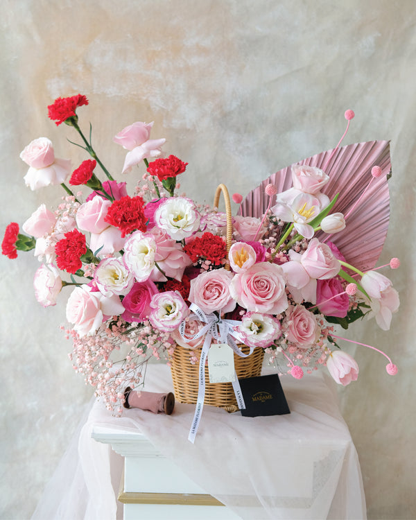Beautiful Esperance Floral Basket