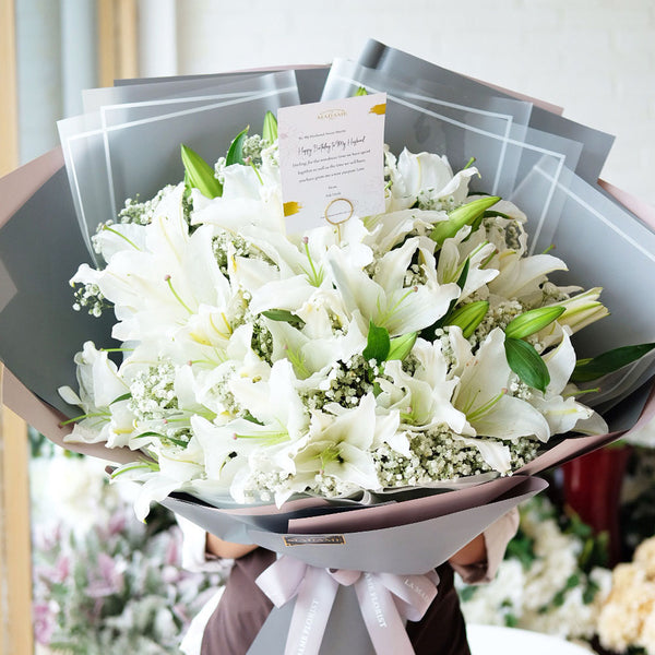 white lily florist london ky Wonderful White Lilies – Madame Florist